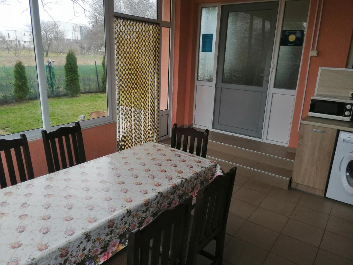 Nadya Holiday Home Krapets  Extérieur photo