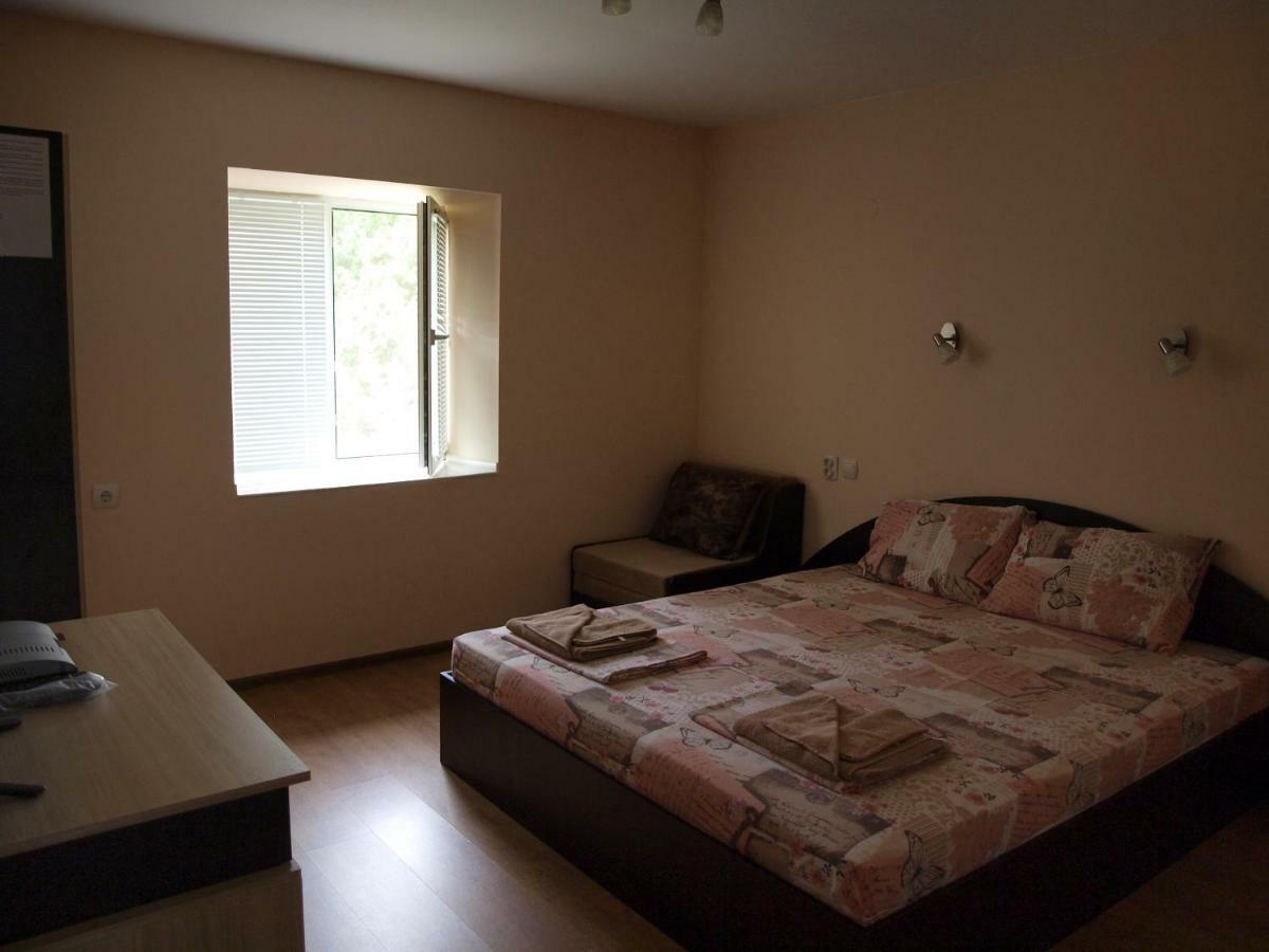 Nadya Holiday Home Krapets  Extérieur photo